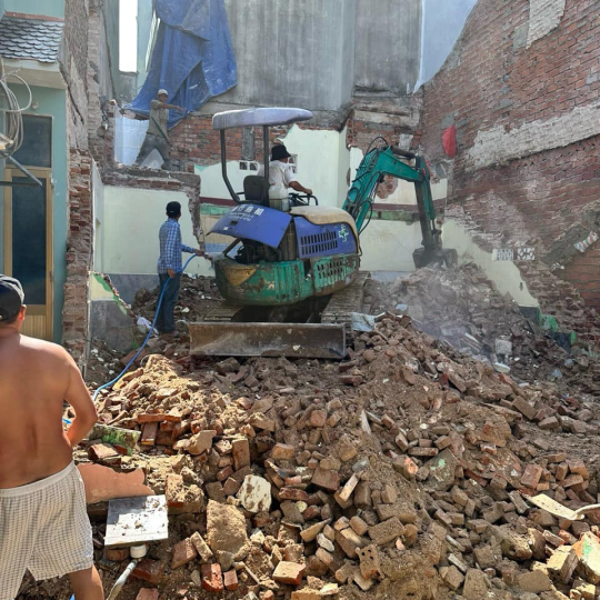 NHÀ ANH XUÂN CHỊ THANH - 05/01 Nguyễn Huệ, phường 2, tp. Tuy Hoà, tỉnh Phú Yên