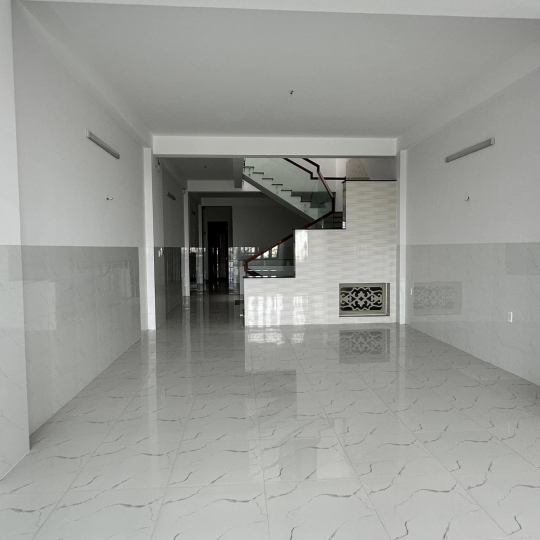 NHÀ BÁC 6 TÙNG - 43 Nguyễn Đình Chiểu, phường 7, tp. Tuy Hoà, tỉnh Phú Yên 