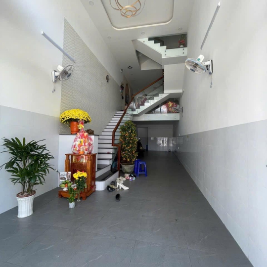 NHÀ ANH LỄ CHỊ DIỄM - 09/72 Trần Phú, phường 2, thành phố Tuy Hoà, tỉnh Phú Yên 