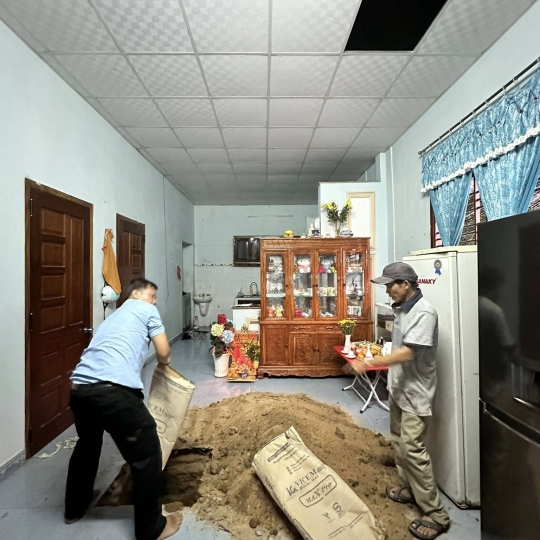 NHÀ ANH VƯƠNG CHỊ HUÊ - 03 Võ Văn Dũng, phường 9, tp. Tuy Hoà, tỉnh Phú Yên 