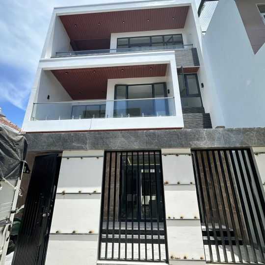 NHÀ EM HIẾU EM HIỆP - 76 Lương Tấn Thịnh, phường 7, tp. Tuy Hoà, tỉnh Phú Yên 