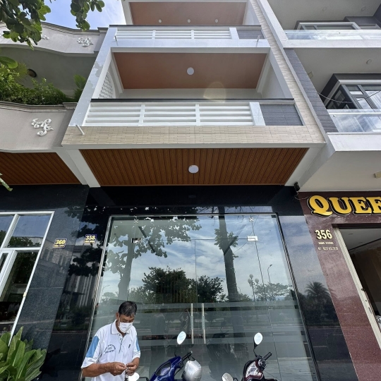 NHÀ CHÚ LÂN - 358 Hùng Vương, phường 7, tp. Tuy Hoà, tỉnh Phú Yên 