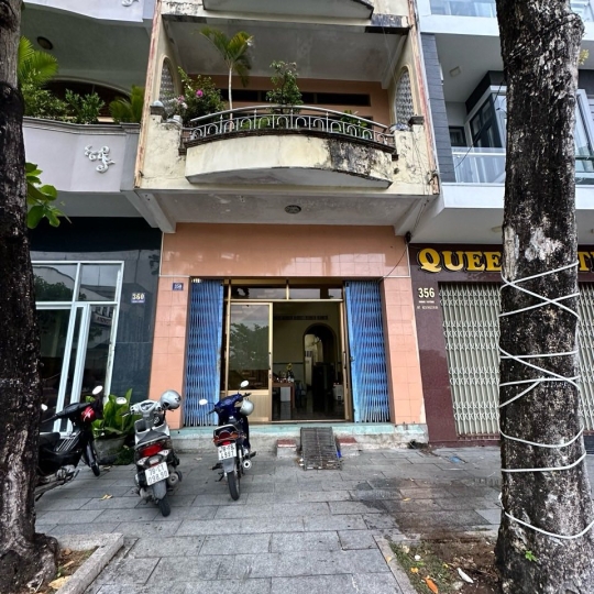 NHÀ CHÚ LÂN - 358 Hùng Vương, phường 7, tp. Tuy Hoà, tỉnh Phú Yên 
