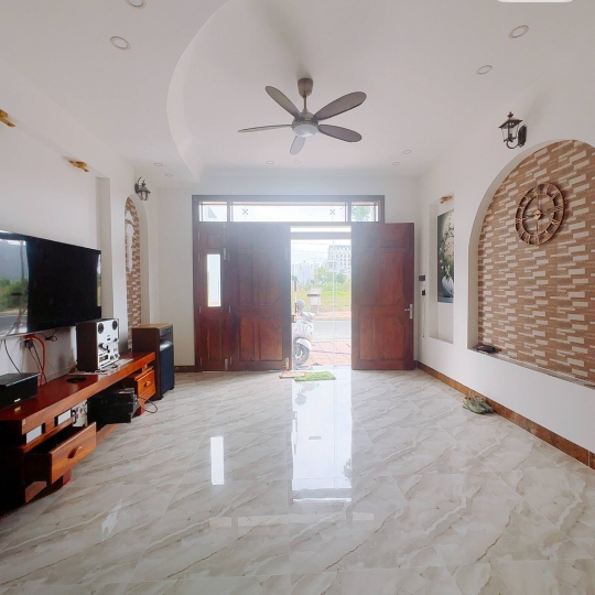 NHÀ ANH HUÂN - khu LK đường 14, phường Bình Kiến, tỉnh Đắk Lắk (Tuy Hoà - Phú Yên)