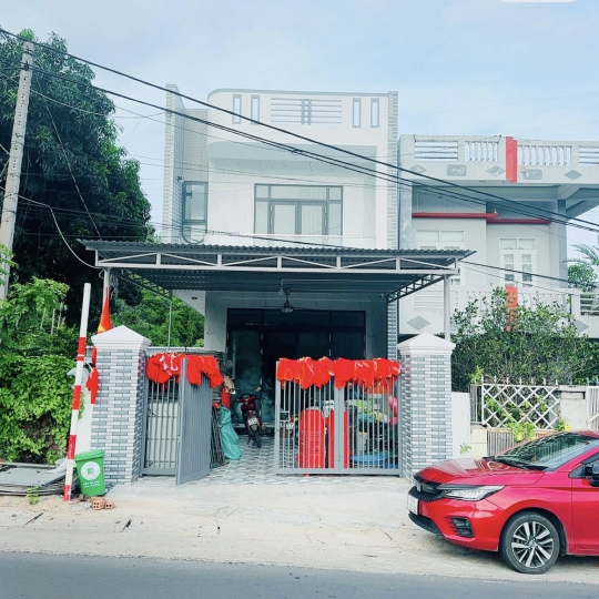 NHÀ ANH XUÂN & CHỊ TÂM - XÃ TUY AN BẮK - ĐẮC LẮK