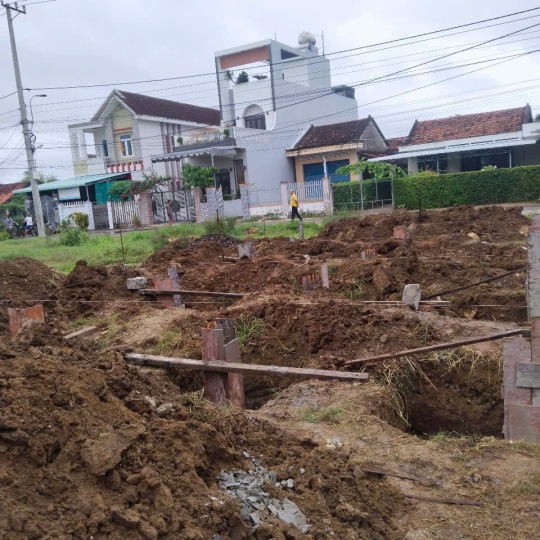 NHÀ ANH TRANG & CHỊ CÔNG - KHU ĐẤU GIÁ HÒA THÀNH - PHƯỜNG ĐÔNG HÒA - ĐẮK LẮK