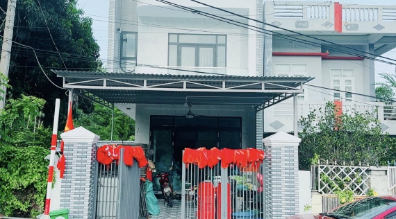 NHÀ ANH XUÂN & CHỊ TÂM - XÃ TUY AN BẮK - ĐẮC LẮK